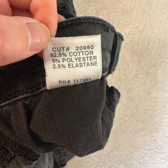 J Brand Black Distressed Cigarette Leg Denim - Sz 26 - Picture 11 of 11